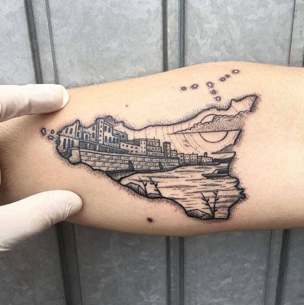25 Cityscape Tattoos of the World's Most Beautiful Skylines - TattooBlend