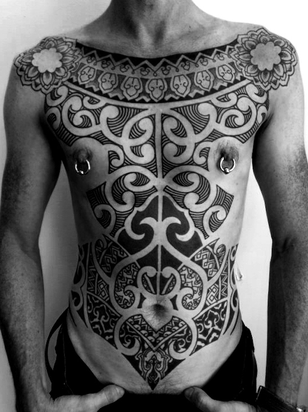 Stomach Maori tattoo