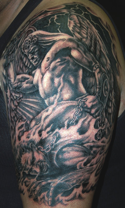 muscular-angel-tattoo