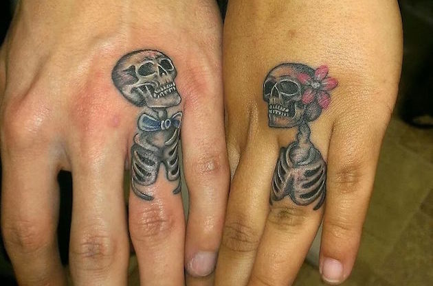 skeleton-wedding-ring-tattoo-idea