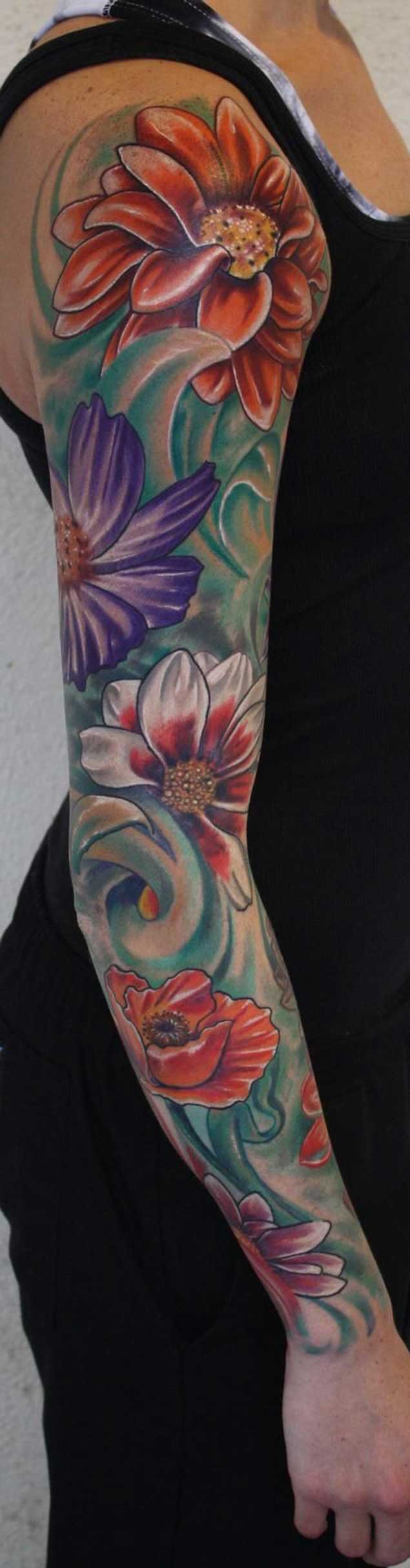 30 Fabulous Floral Sleeve Tattoos for Women - TattooBlend