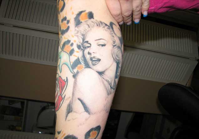 Marilyn Leg Tattoo
