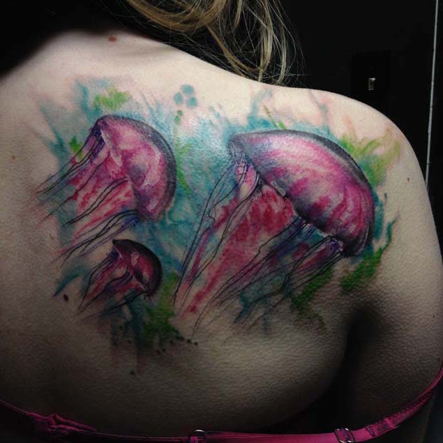 back-shoulder-jellyfish-tattoo