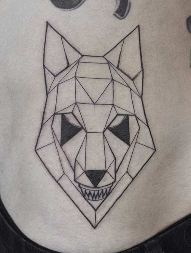 geometric-poly-wolf-tattoo