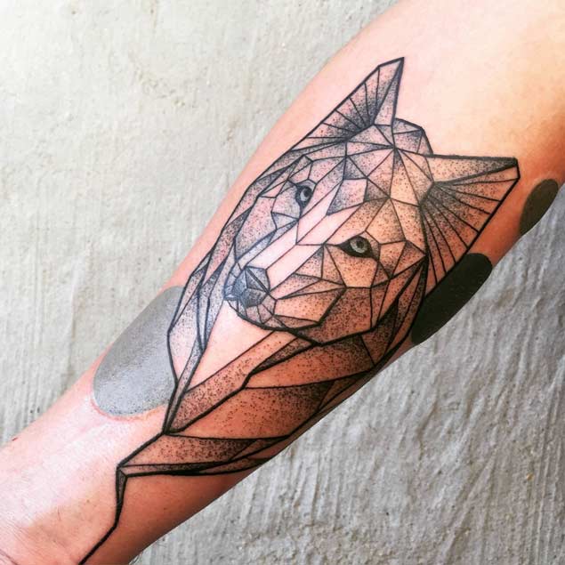 geometric-wolf-tattoo-best