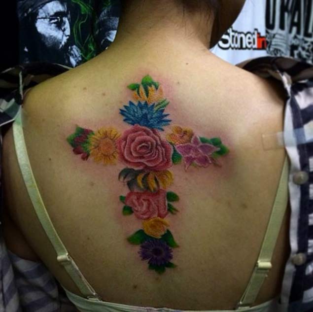 floral-cross-tattoo