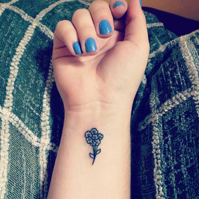 tiny-flower-tattoo