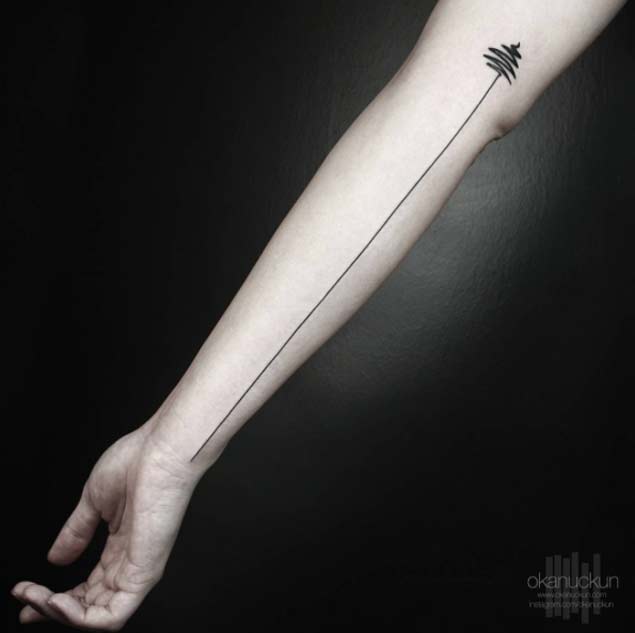 Minimalistic forearm line tattoo