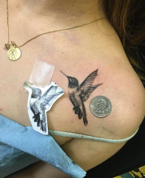 Hummingbird Tattoo on Shoulder by Luis Inda