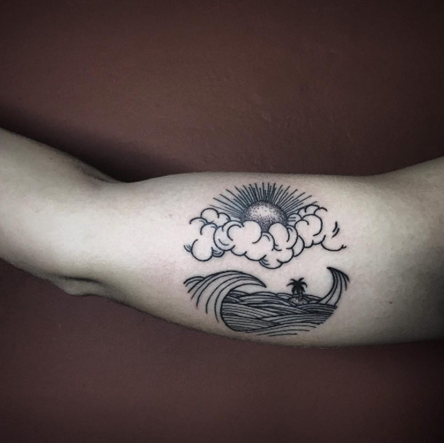 Beautiful Wave Tattoo by Roma Severov