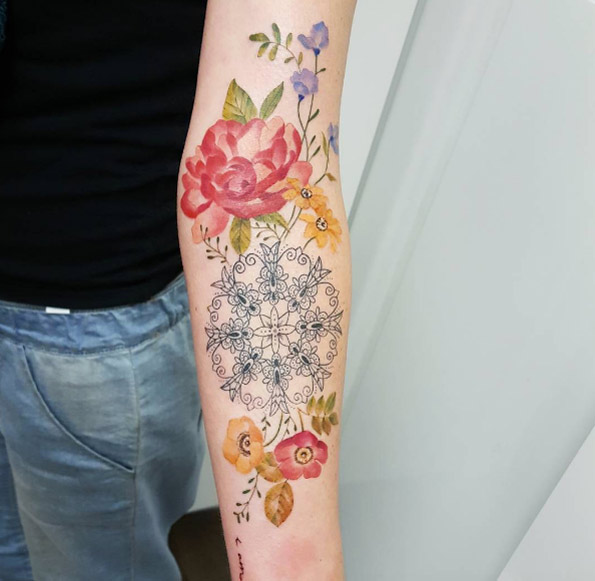 Creative floral forearm work by Jemka