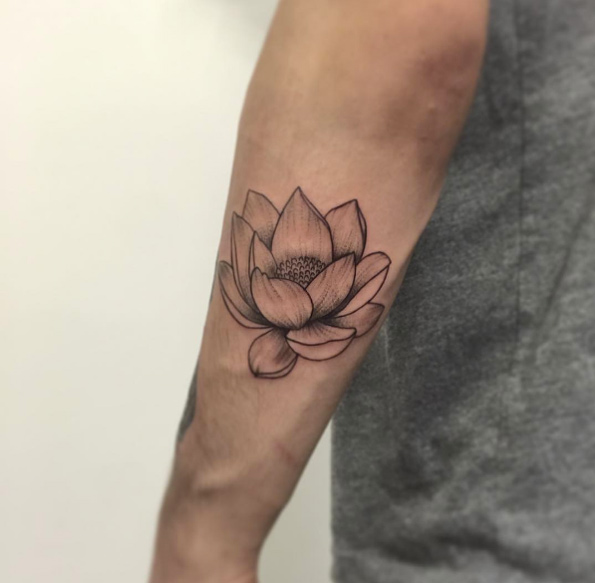50+ Incredible Lotus Flower Tattoo Designs - TattooBlend
