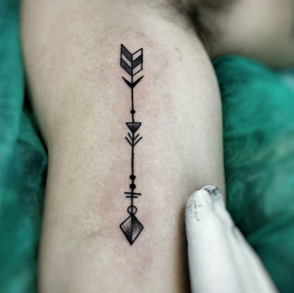 Ornamental Arrow Tattoo by Juniorogheri