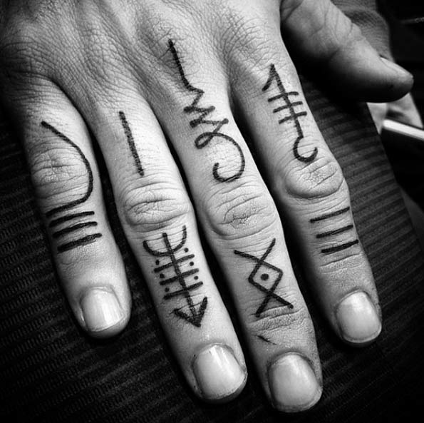 108 Marks Finger Tattoos by Jondix