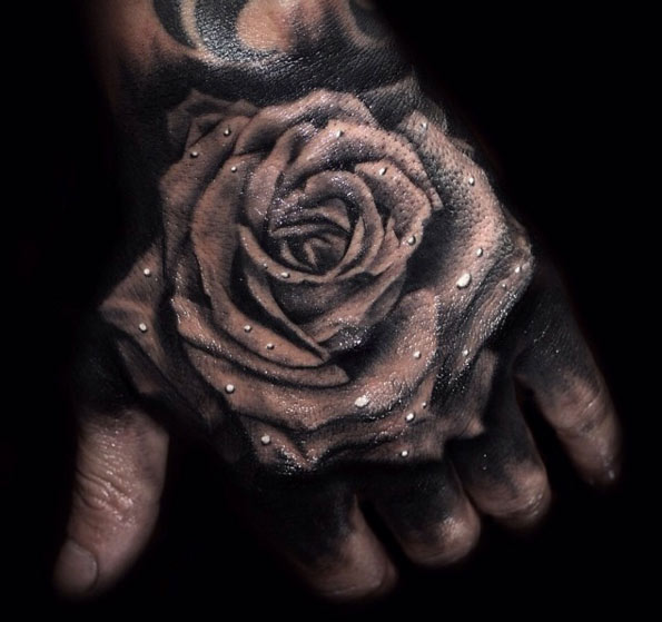 Mann hand tattoo 30 Handgelenk