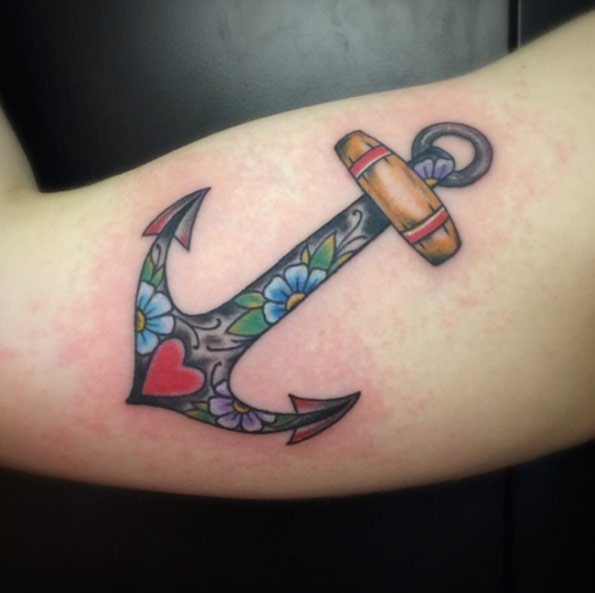 37 Captivating Anchor Tattoos Straight From The Sea - TattooBlend