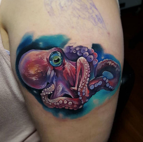 40 fascinating squid and octopus tattoo designs tattooblend 40 fascinating squid and octopus tattoo designs tattooblend