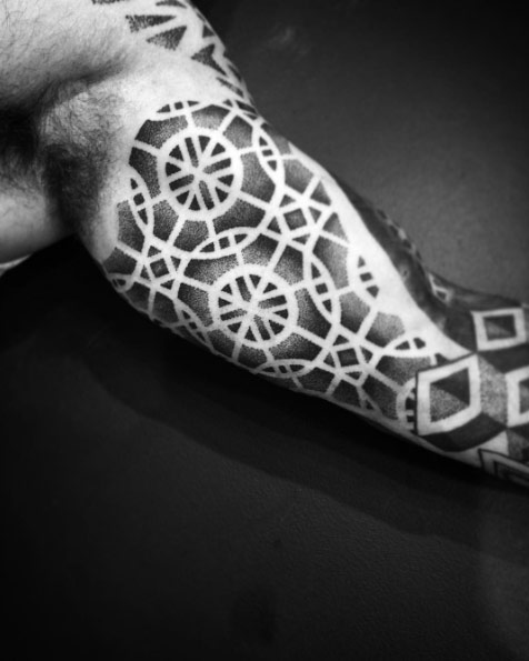 Geometric Dotwork Design by Andre Persore