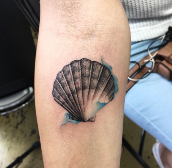 Watercolor Scallop Tattoo by June Jung