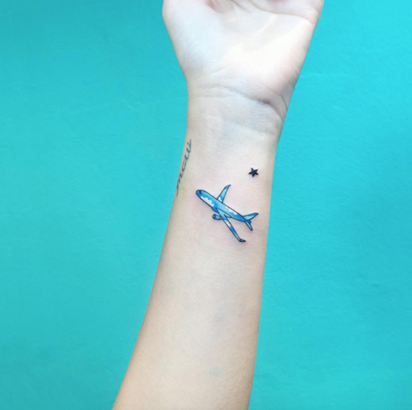 30 Amazing Airplane Tattoos For People Who Love To Travel - TattooBlend