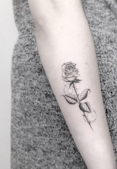 40+ Ever-So-Tasteful Forearm Tattoos For Women - TattooBlend
