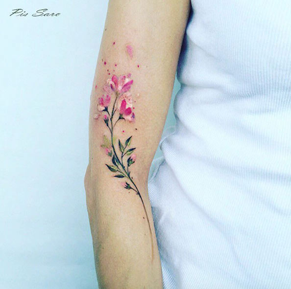 Floral arm piece by Pis Saro