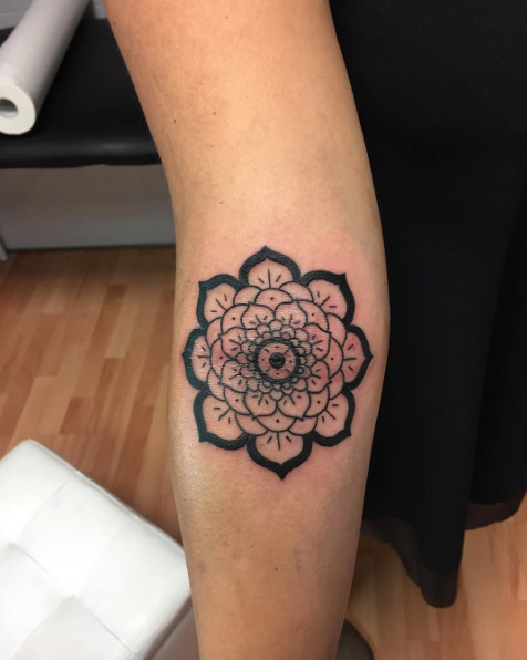 60+ Gorgeous Mandala Tattoos You'll Wish Were Yours - TattooBlend