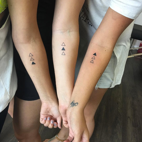Best friend arrow tattoos by Leslie