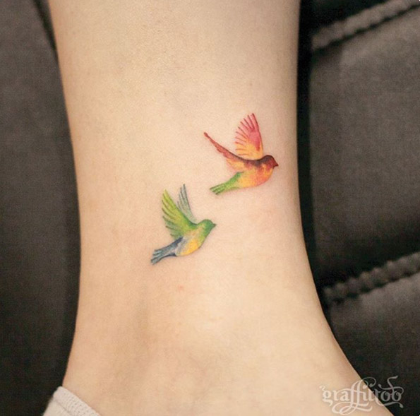 50 Elegant Ankle Tattoos for Women With Style - TattooBlend