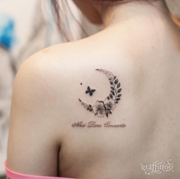 Naturalistic crescent moon tattoo by Tattooist River