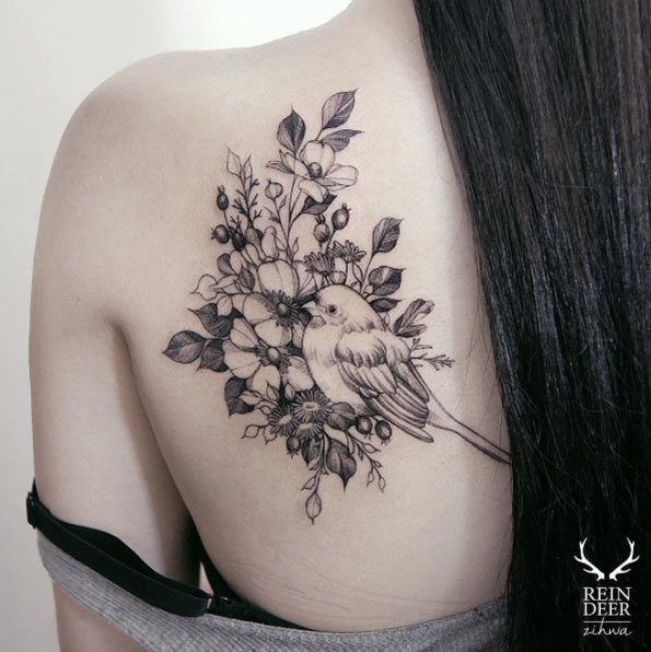 Gorgeous back shoulder piece by Zihwa