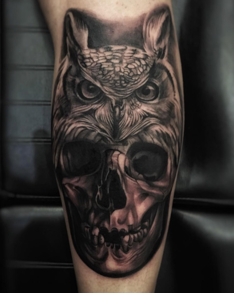 Owl & Skull tattoo by Lucio Skor