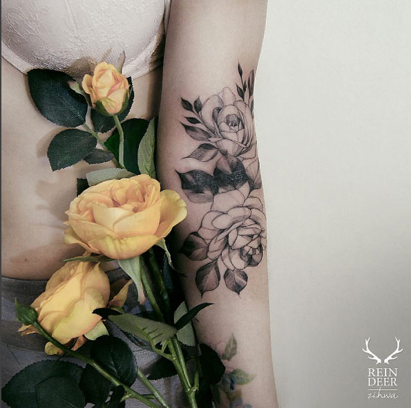 Blackwork roses on arm by Zihwa