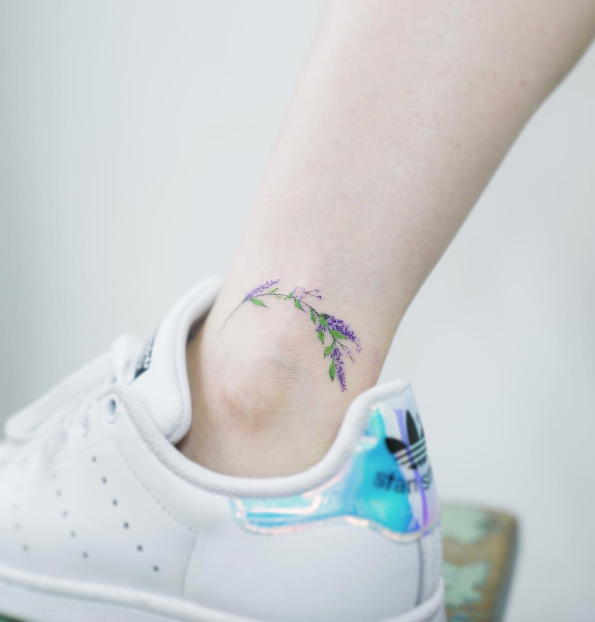 Beautiful floral ankle piece by Sol Art