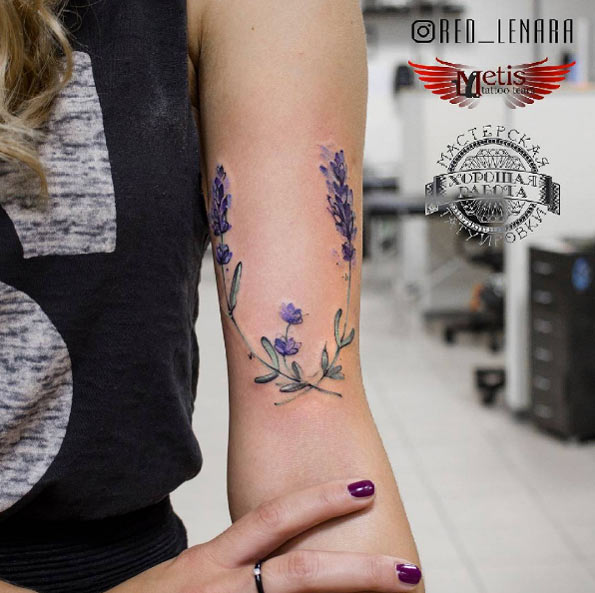 50+ Enchanting Flower Tattoos For Fall TattooBlend