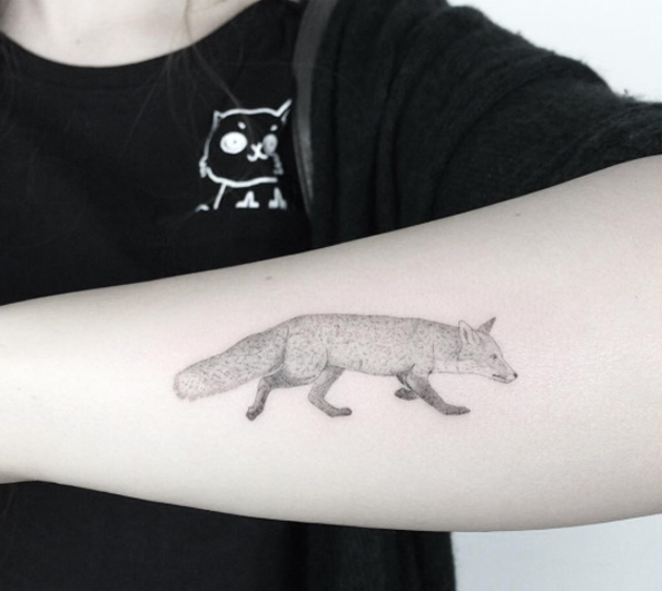 Soft single needle fox tattoo by Jakub Nowicz