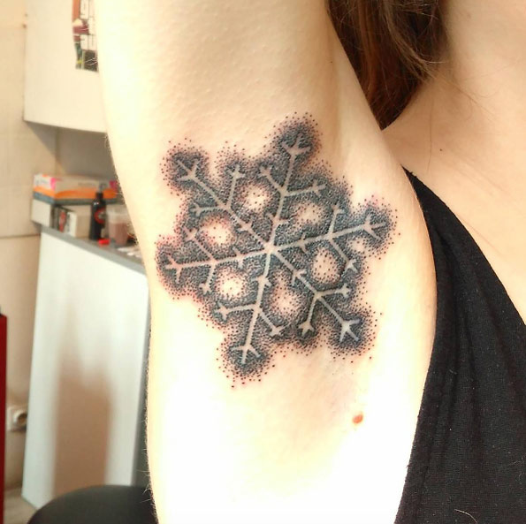 Armpit snowflake tattoo by Fabe