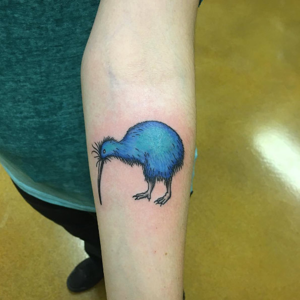Blue kiwi tattoo by Joel
