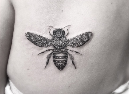 Gorgeous floral bee tattoo by Doctor Woo