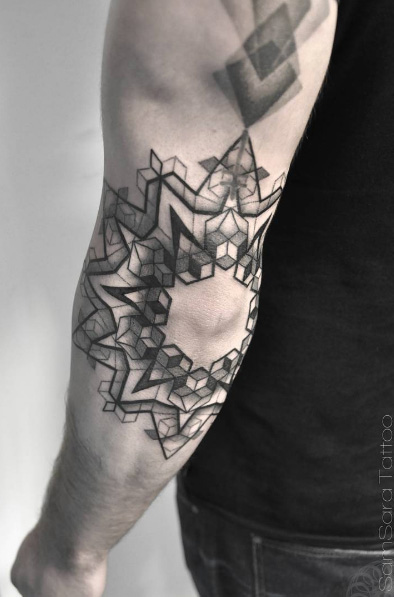 Mandala elbow piece by Sara Reichardt