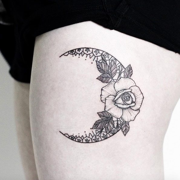 Rose crescent moon by Rachainsworth