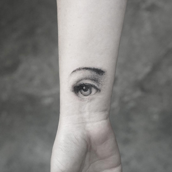 Eye tattoo by Sanghyuk Ko