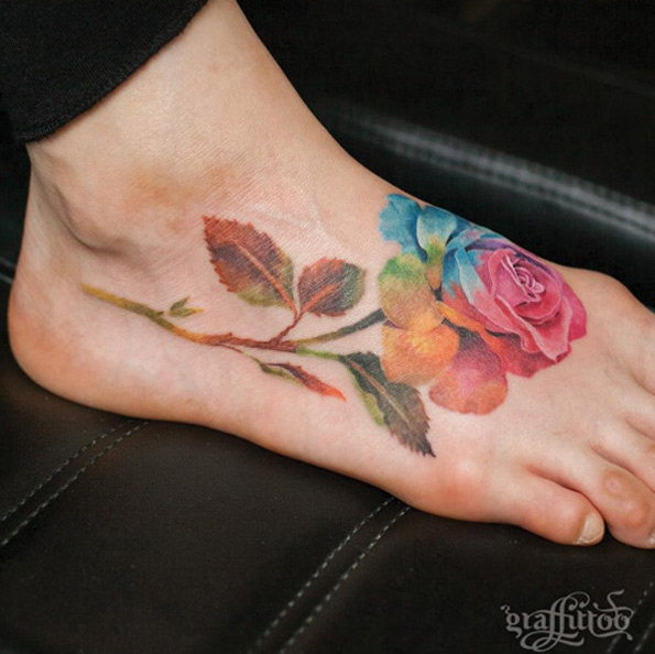 Colorful rose by Tattooist River