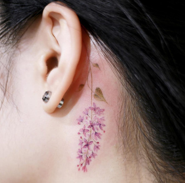Lilac flower by Tattooist Doy