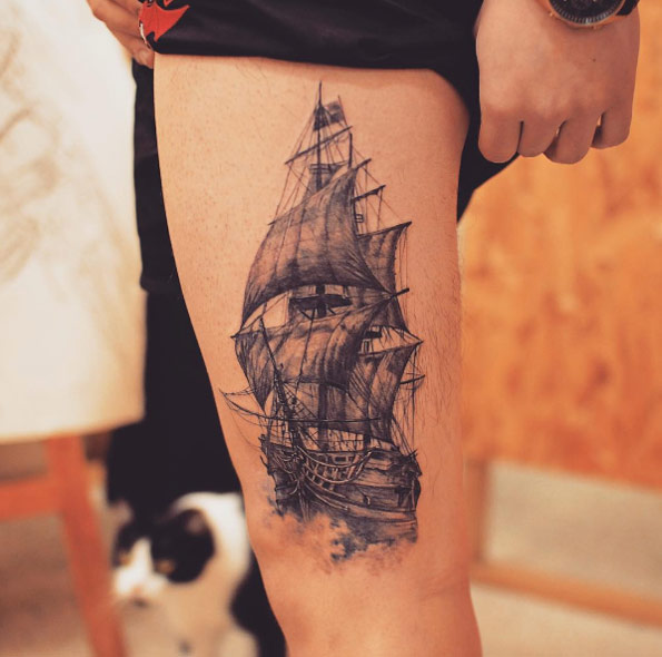 Old ship tattoo by Tattooist Grain