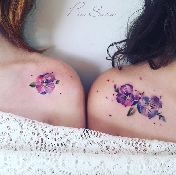 Matching violets by Pis Saro