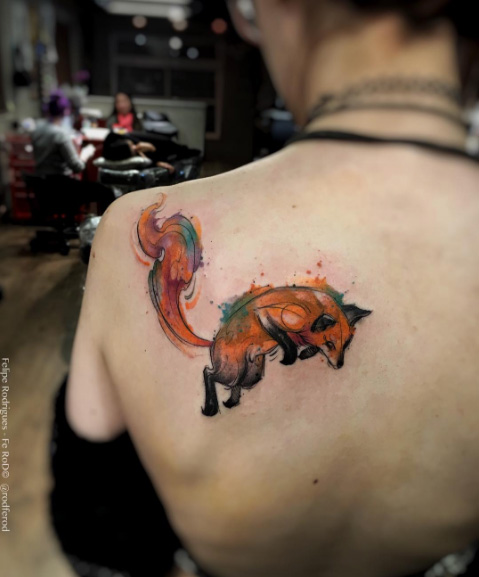 Watercolor fox on back shoulder by Felipe Rodrigues Fe Rod