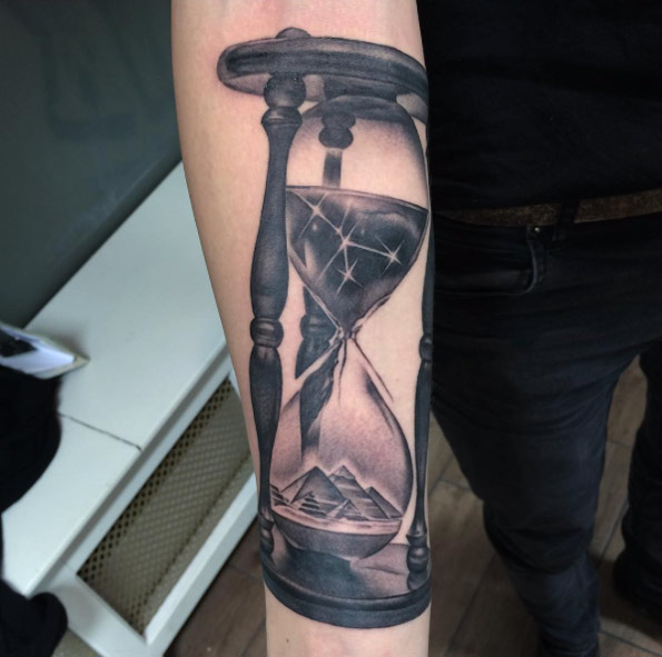 Hourglass tattoo by Jane Medusa