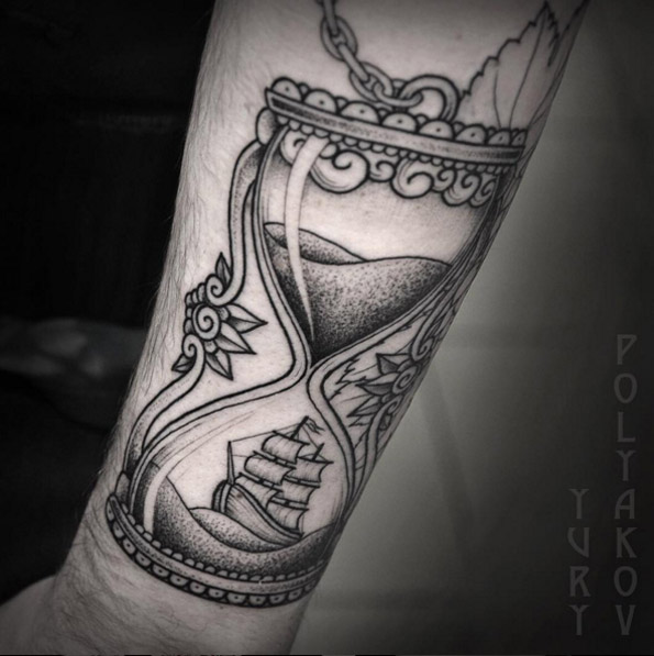Nautical hourglass tattoo by Yury Polyakov