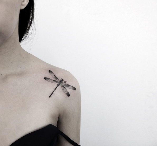 Dragonfly on shoulder by Shpadyreva Julia